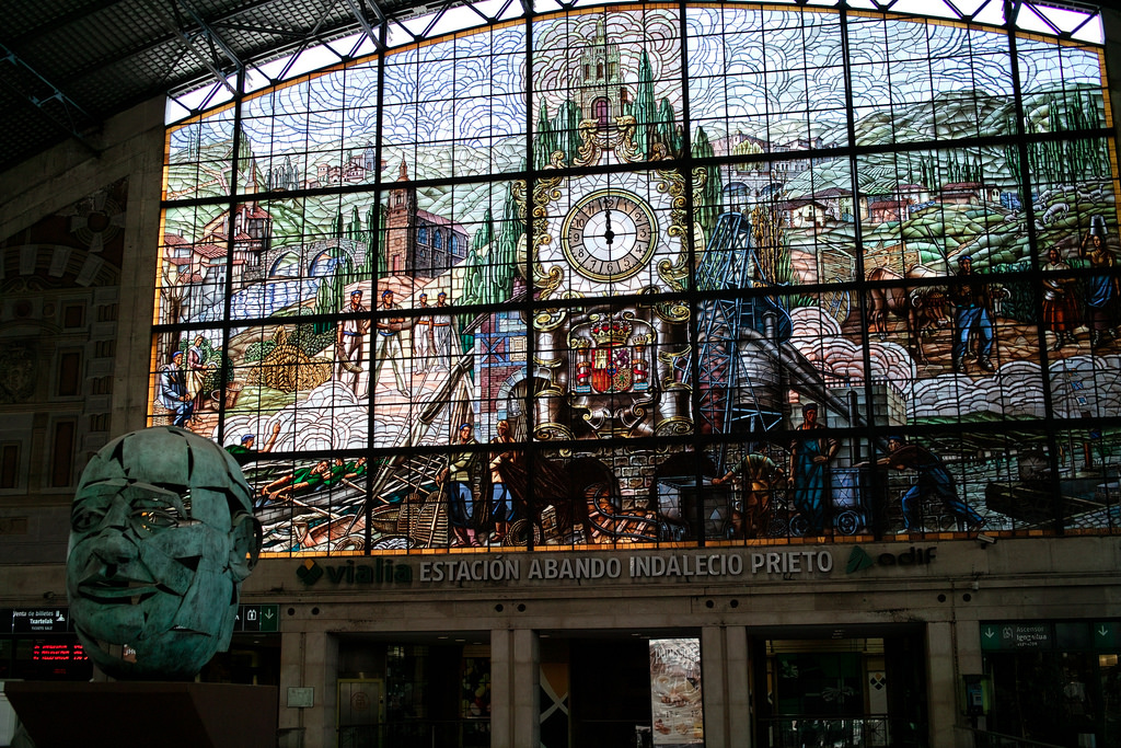Estacion Abando Indalecio Prieto
