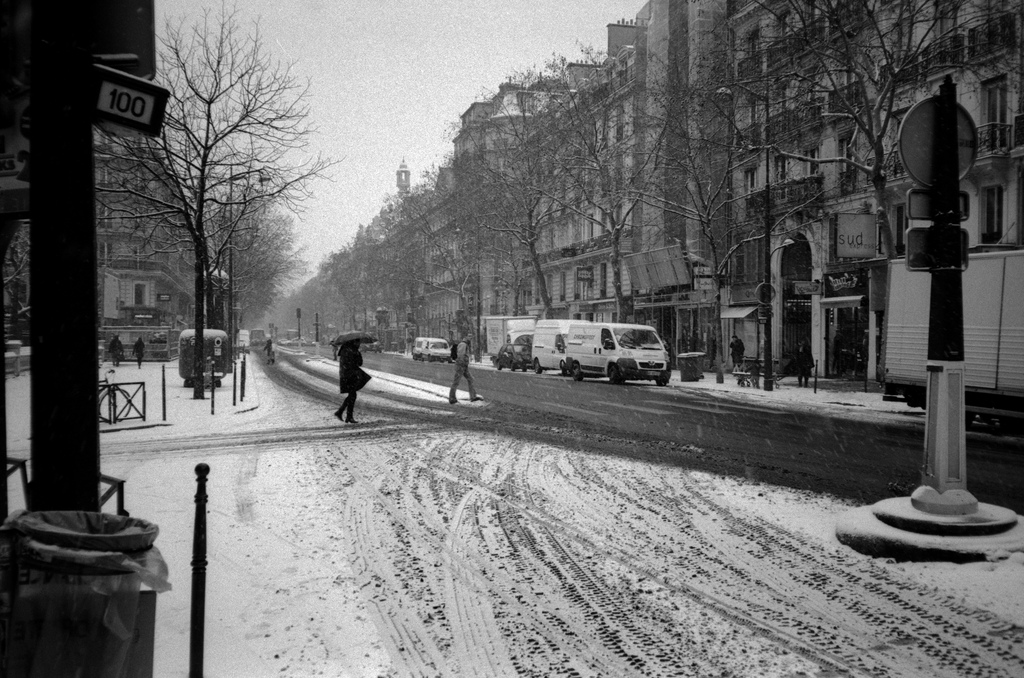 photo-4301058529-snow-in-paris