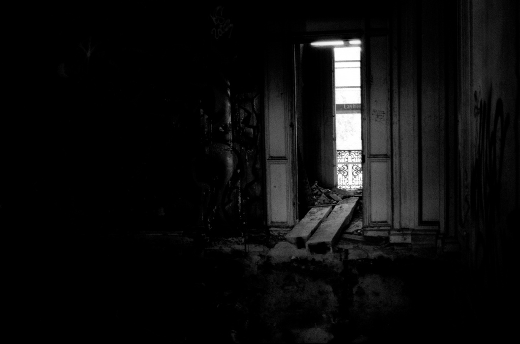 Visiting an old manor