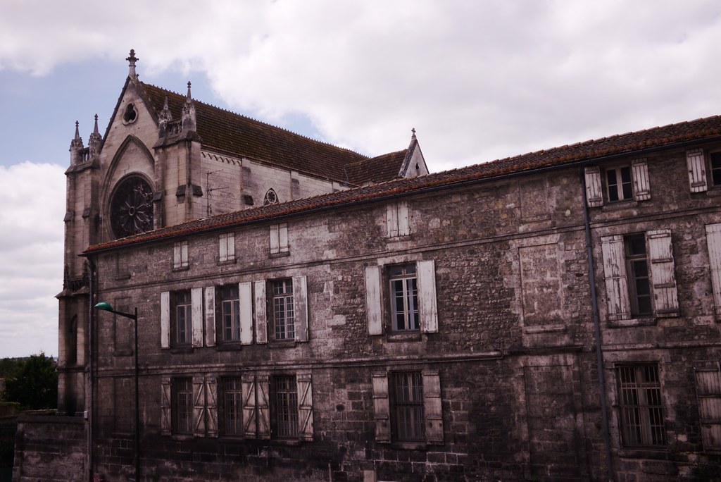 Angoul&ecirc;me