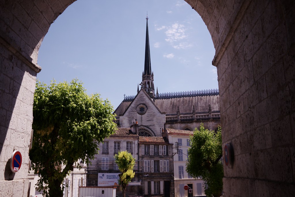 Angoul&ecirc;me