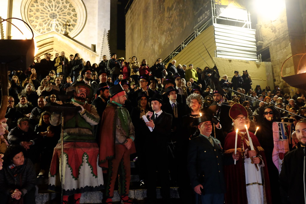 Lliurament del testament a Llucifer, notari reial
