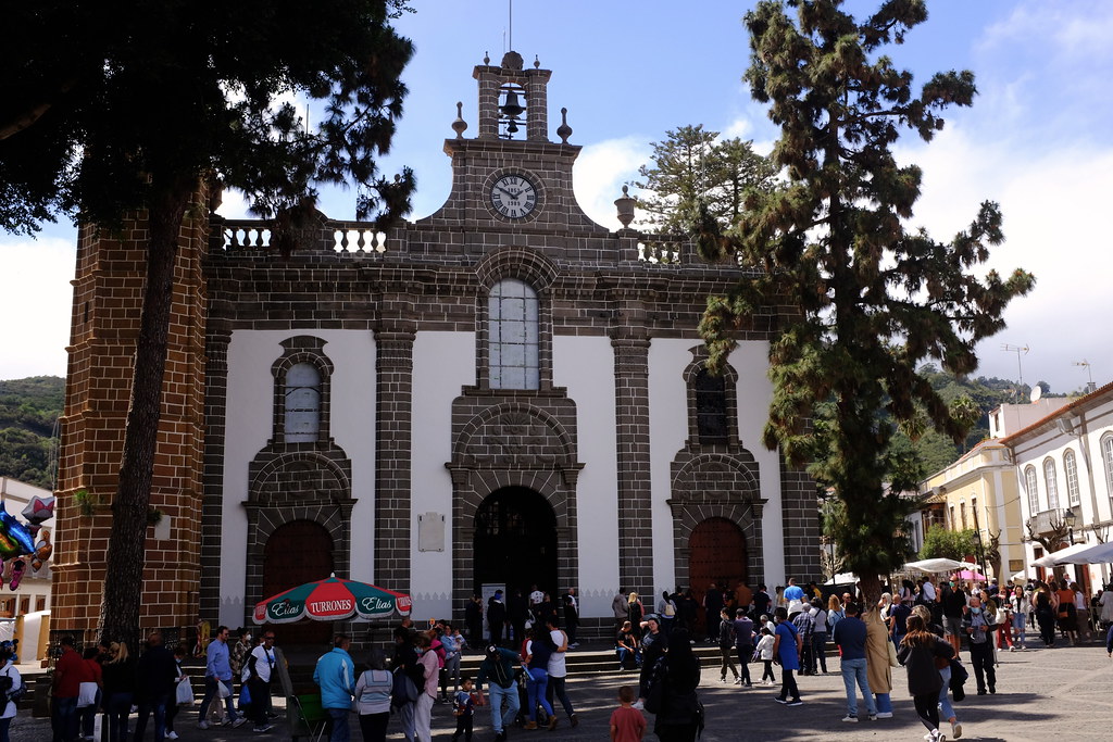 Bas&iacute;lica de Nuestra Se&ntilde;ora del Pino