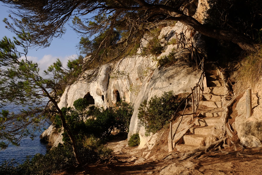 Camino de Cala Macarelleta