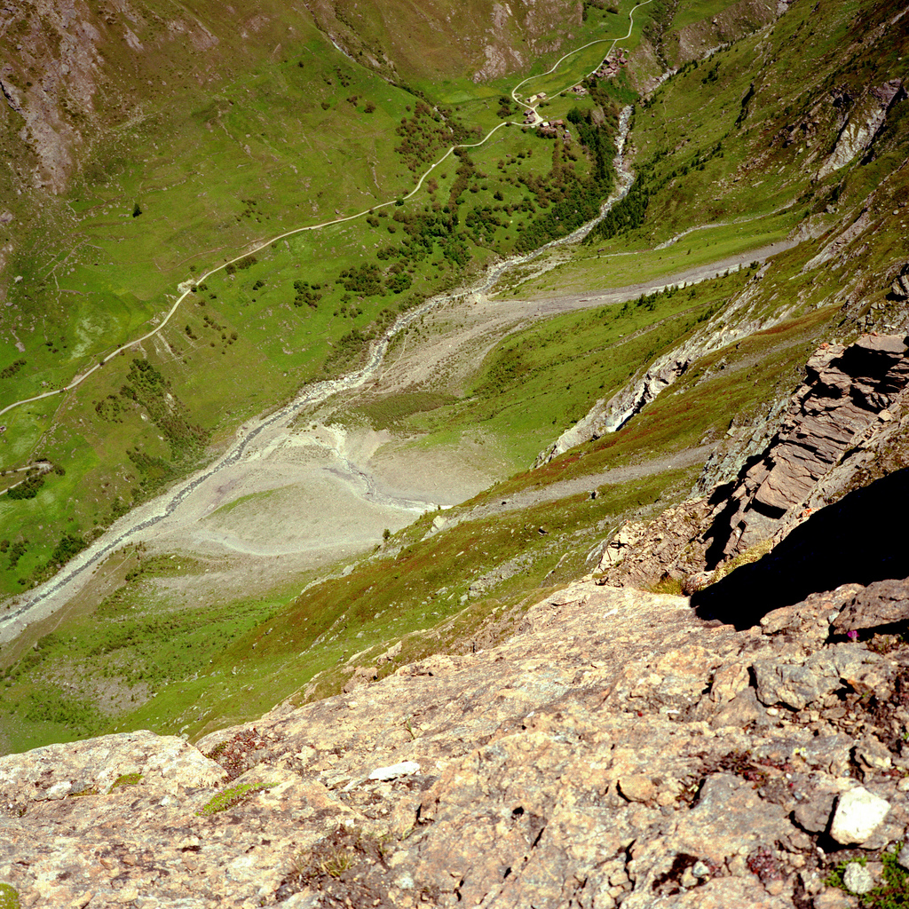 Mont&eacute;e sur le charbonnel