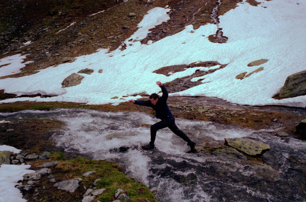 Traversée d'un torrent