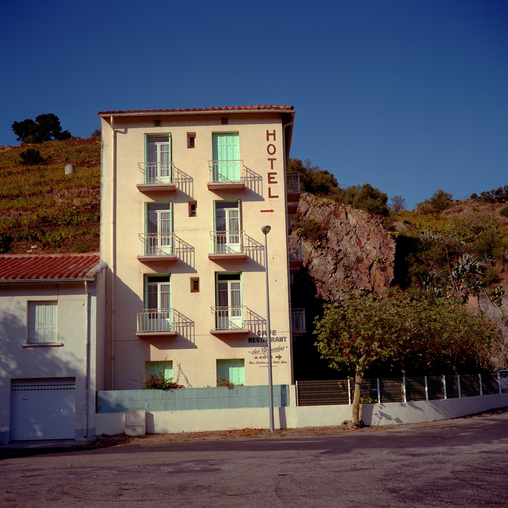 Hotel en face de la gare