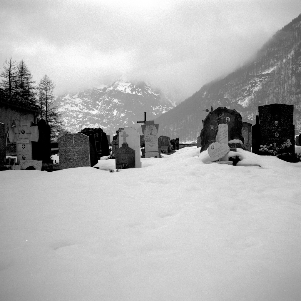 Cimeti&egrave;re de Bessans
